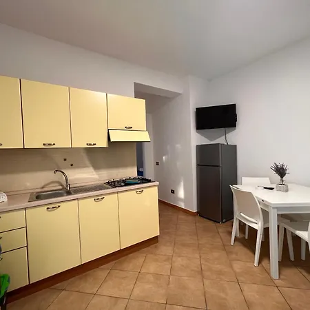 Fuscaldoapartment - Pantheon 3* Fuscaldo